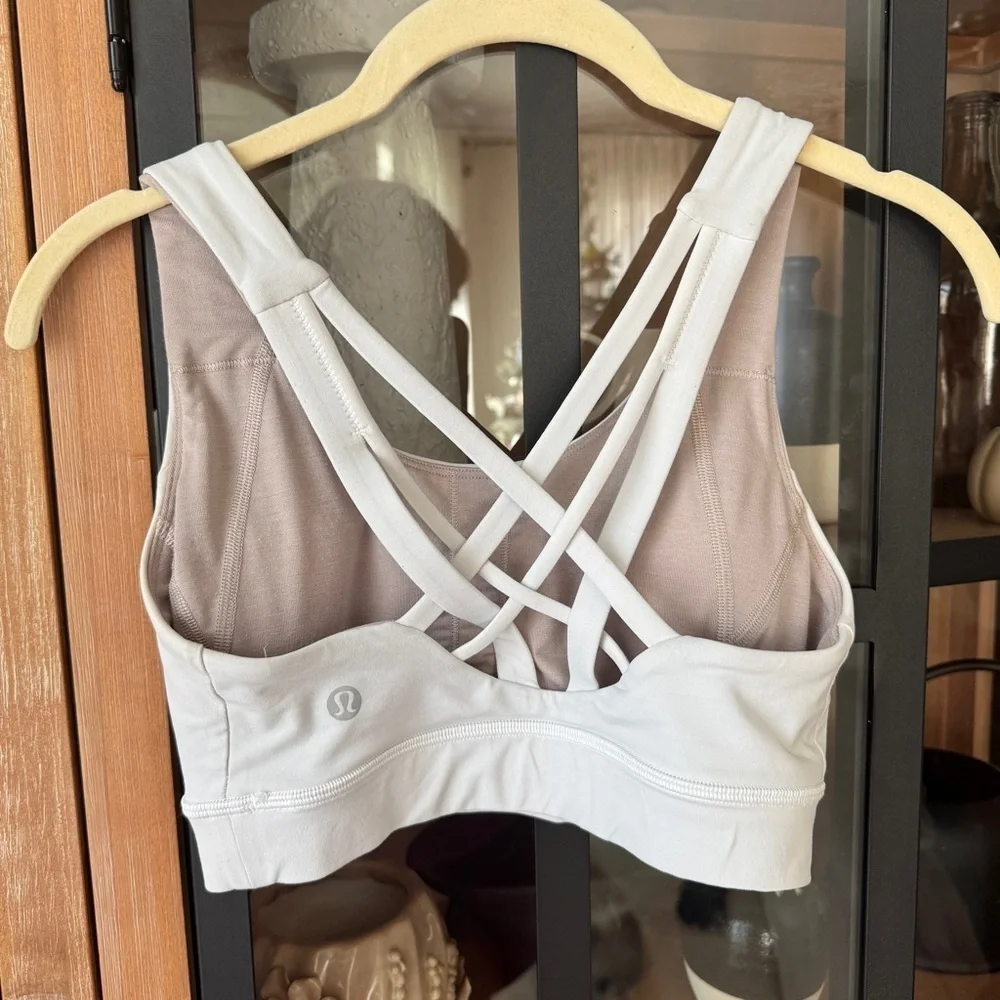 Lululemon Free to Be Elevated sports bra strappy padding